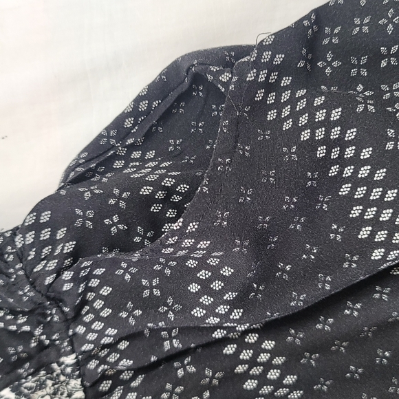 Mossimo black short romper sz Small - Picture 9 of 9